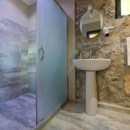 Gasthuis Yoruk Evi (adults Only)