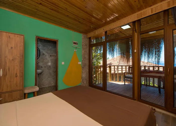 Yoruk Evi (adults Only) Affittacamere 3*