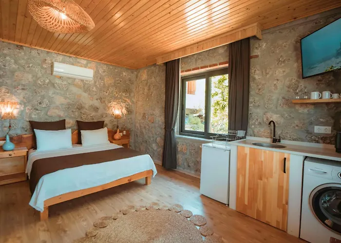 Yoruk Evi (adults Only) Affittacamere 3*