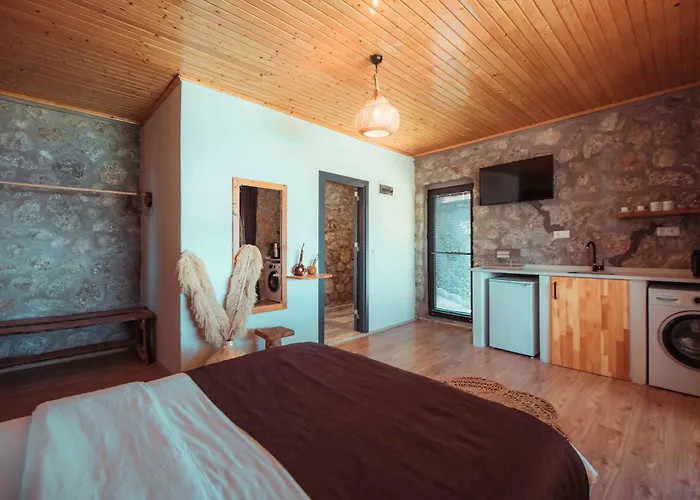 Yoruk Evi (adults Only) Affittacamere 3*